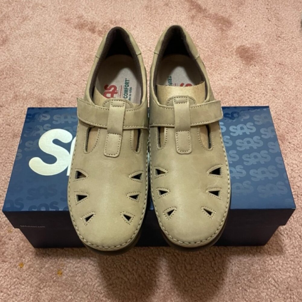 SAS Roamer Shoe in Sage Nubuck 8.5 Narrow - NWB